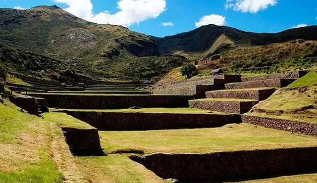 Tipon, Pikillacta & Andahuaylillas Tour – Half Day — private service