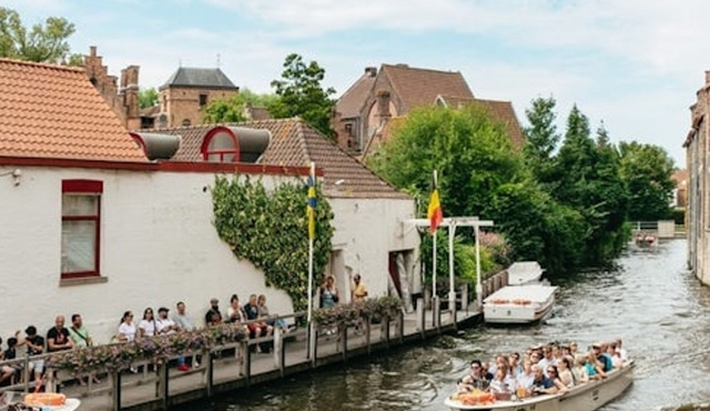 Bruges: Guided Day Trip from Brussels
