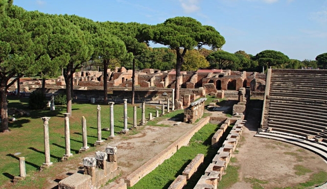 Ancient Ostia walking tour