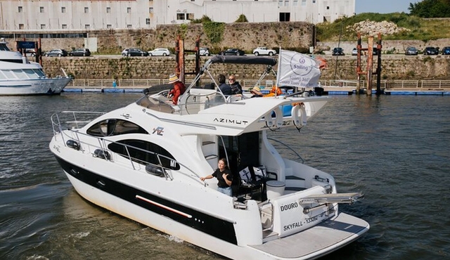 Porto Duoro River Boat Cruise With Port and Chocolate Tasting