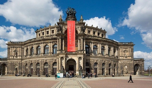 Best of Dresden with a Private Guide