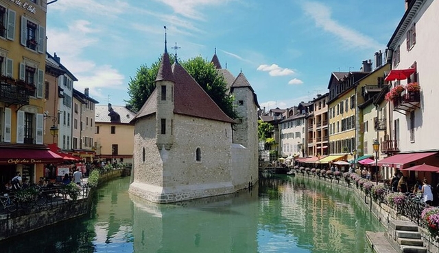 Day Trip to Annecy from Geneva