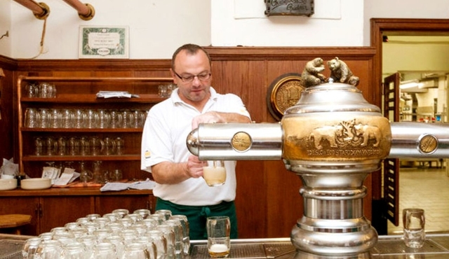 Prague: Private Brewery Tour