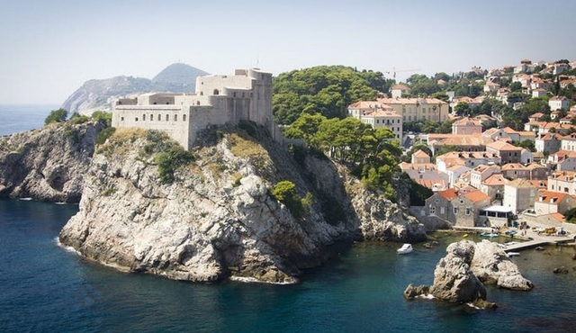 Dubrovnik city walls walking tour