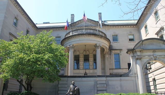 Washington DC Embassy Row: At your leisure & pace. Downloadable audiovisual tour