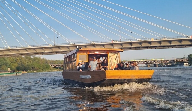 Warsaw Traditional Vessel Cruise Along the Vistula River
