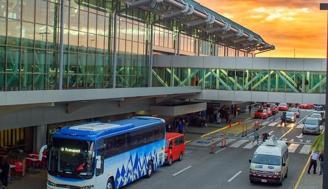 Costa Rica San Jose Airport Private Transfer for Groups