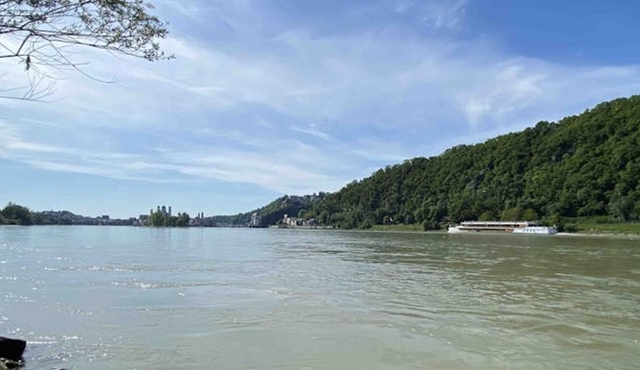 Barefoot Lock Tour from Passau to Engelhartszell