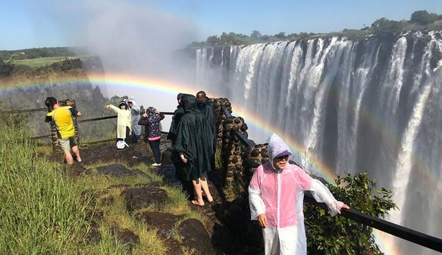 Guided Tour of The Victoria Falls and flight of angels