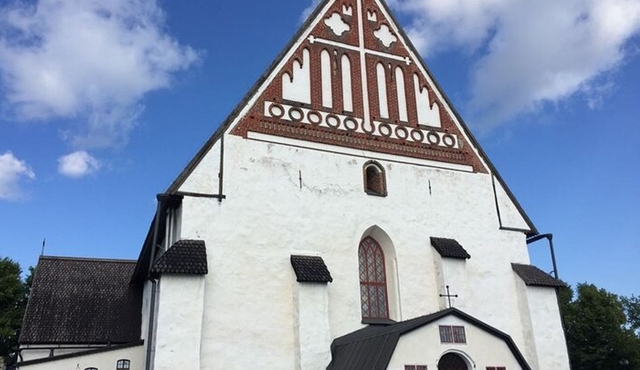 Porvoo All‐Way Guided Sightseeing Tour from Helsinki