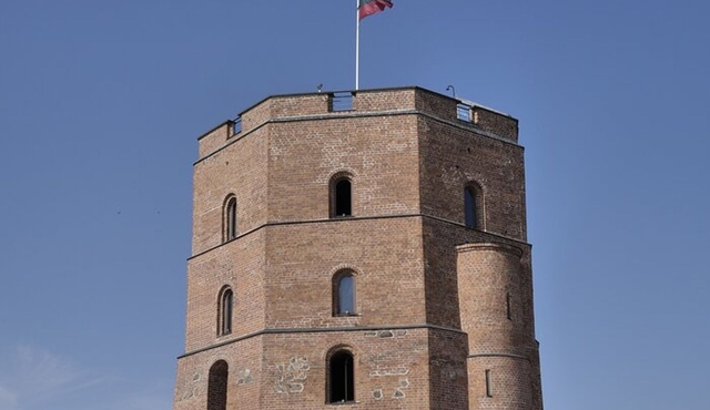 Self‐Guided Audio Tour of Vilnius Old Town Core