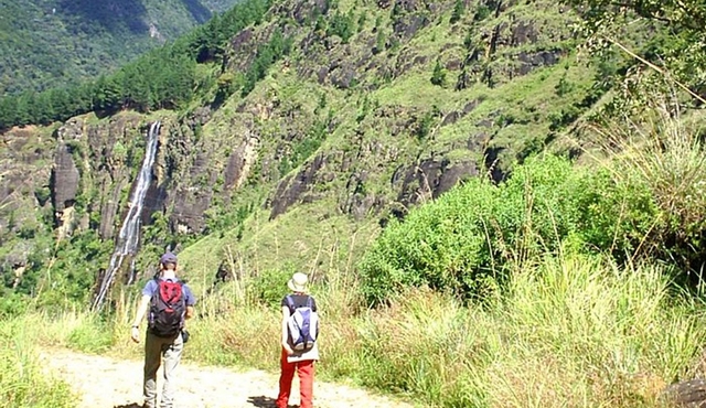 3,Days Trekking Through the Misty Mountain & Horton Plaine from Ella,Haputale