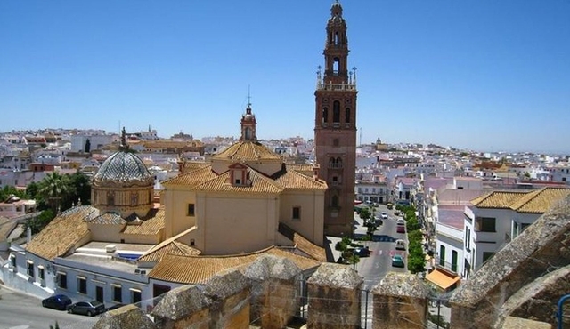 Private 5‐hour Tour of Carmona and Seville from Seville