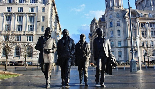 Private Tour: Liverpool Highlights Plus Cavern Club Entry