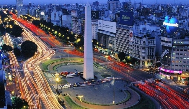 Buenos Aires Super Saver: City Tour, Gauchos, & Tango Dinner