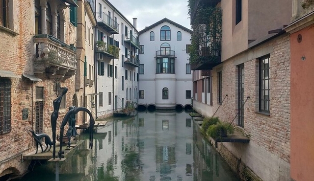 Prosecco Wine Tasting. Visit Treviso. From Venice