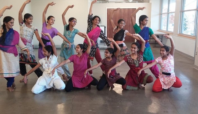 Kalakshetra, Theosophical Society & Elliots Beach&nbsp;&mdash; Chennai