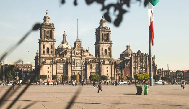 Mexico City’s downtown: history and secrets like never before