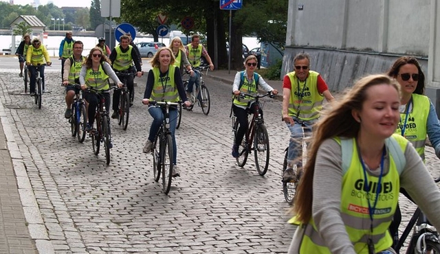 Riga Highlights Bike Tour