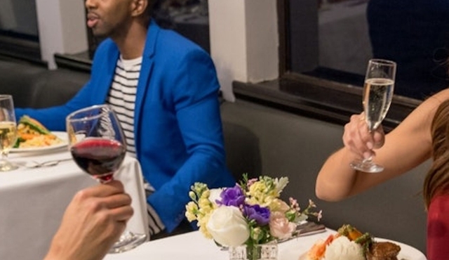 New York Signature Dinner Cruise