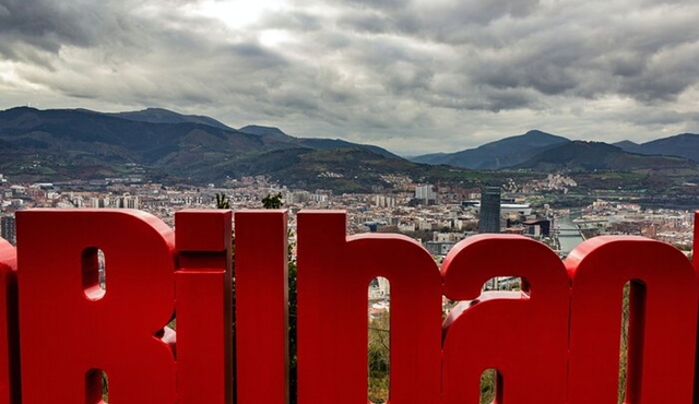 Bilbao 1‐Hour Tour with a Local