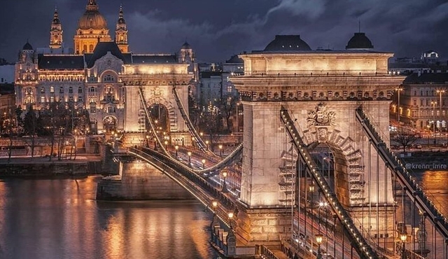 Budapest Unveiled Exclusive Day Tour