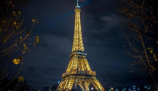 Paris to Beauvais‐Tille Airport Private Departure Transfer