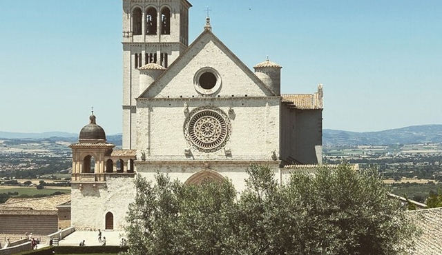 Exclusive Assisi & Sagrantino di Montefalco Wines from Florence