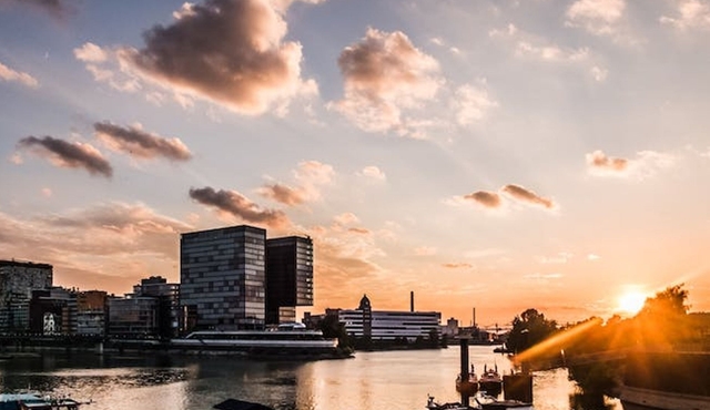 Guided tour MediaPort Düsseldorf