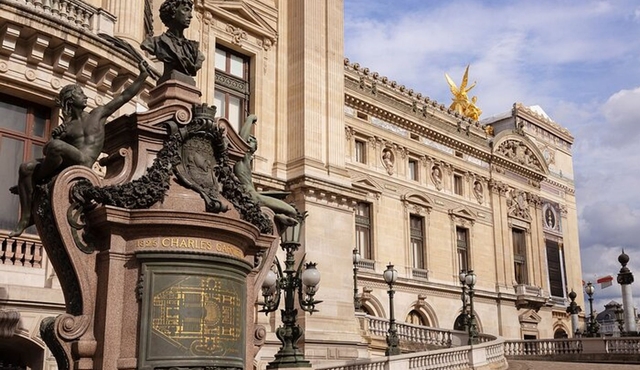 Paris Opera Walking Tour