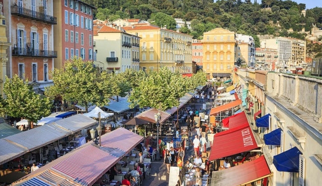 Traditional food tour of Nice