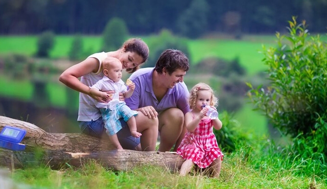 Remarkable Corners of Potsdam – Private Family Walking Tour