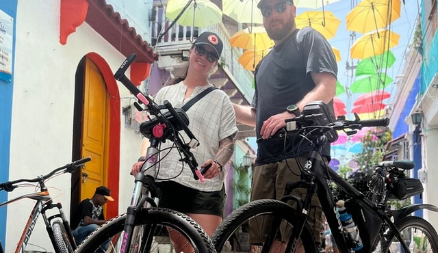 FUN BIKE RIDE & LUNCH At ANTHONY BOURDAIN’S FAV CULINARY SPOT