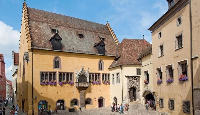 Regensburg self‐guided walking audio tour