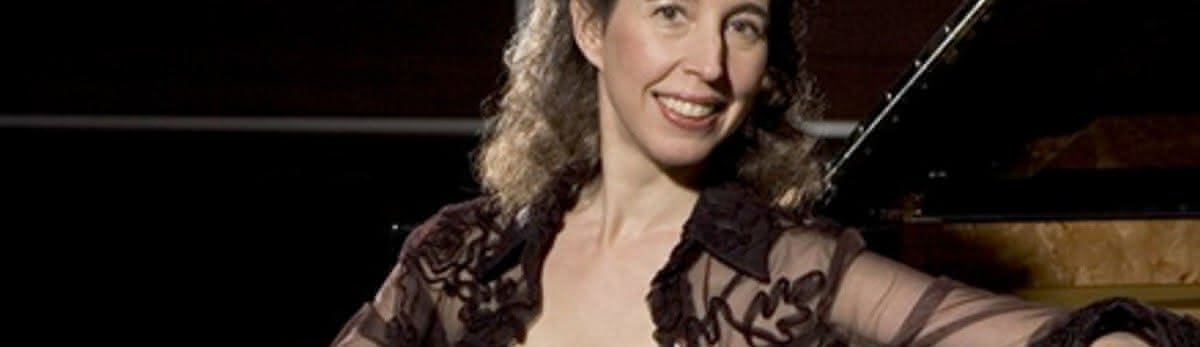 Angela Hewitt