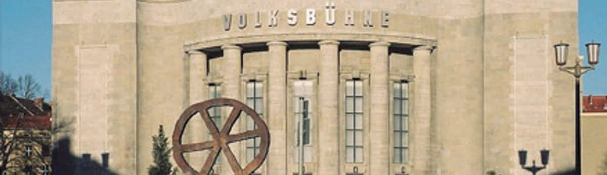 Volksbühne am Rosa-Luxemburg-Platz, Credit: Alex1011/Wikipedia