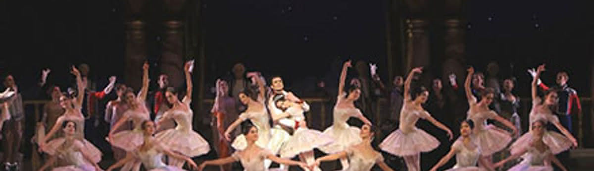 Paquita: Bavarian State Ballet, © Photo: Wilfried Hösl