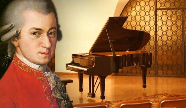 Piano mozart deals