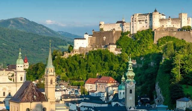 Avvento e Concerto & Pranzo di Natale: Fortezza di Salisburgo