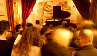 Фортепианное соло в Барселоне