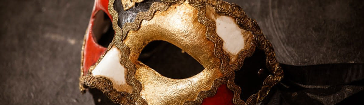 Masquerade: Venetian Seduction: Tour, Dinner & Concert
