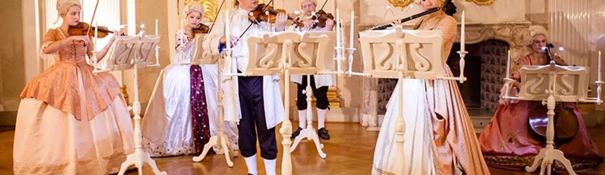 Traditional Easter Concert with Tour & Dinner: Charlottenburg Palace