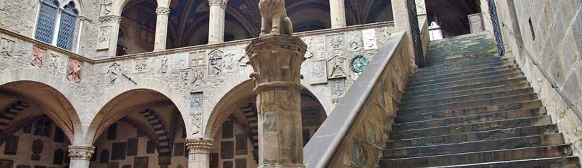 Cortile del Museo nazionale del Bargello, Credit: Paolo Villa/Common