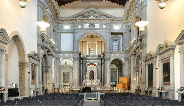 老桥圣斯德望堂 (Auditorium di Santo Stefano al Ponte Vecchio)