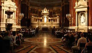 Concert d'orgue avec dîner‐croisière en fin de soirée (dîner‐croisière de 12 plats)