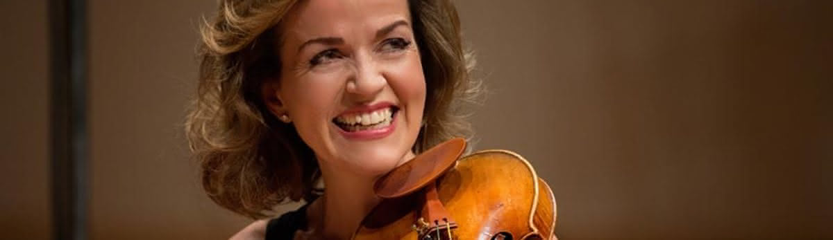 Anne-Sophie Mutter, © Photo: Harald Hoffmann/DG