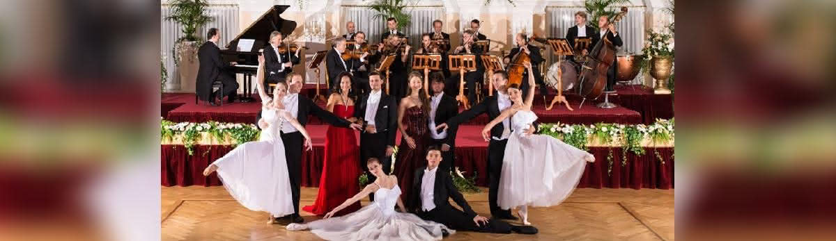 Strauss & Mozart: Concert & Dinner
