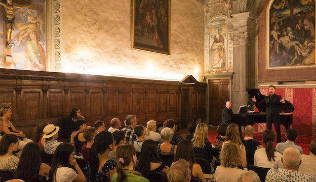 Opéra italien à l‘Église Santa Monaca