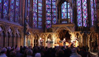 春休み期間にパリ、サント・シャペルで開催されるコンサートのチケット