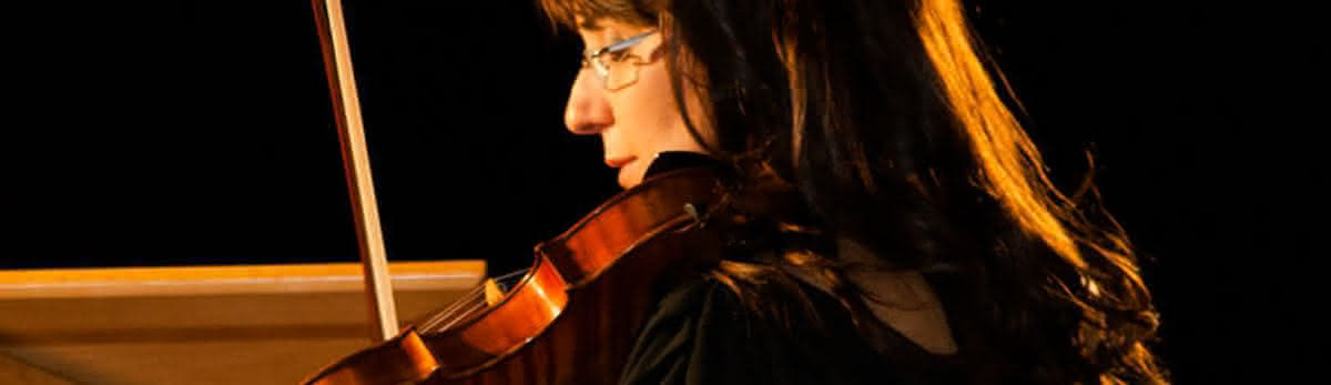 Flavia Di Tomasso, violin